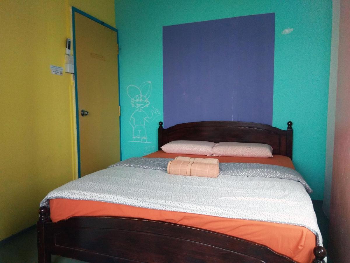 Sandakan Backpackers Hostel Eksteriør bilde
