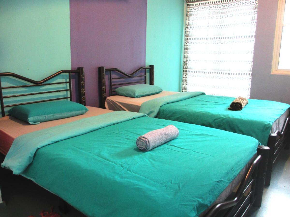 Sandakan Backpackers Hostel Eksteriør bilde